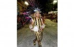 Desfiles do último dia de Carnaval em Ladário (16)